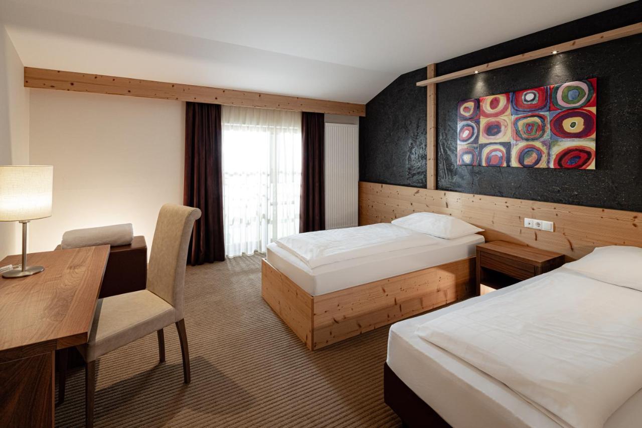 ואלס Hotel Masl מראה חיצוני תמונה